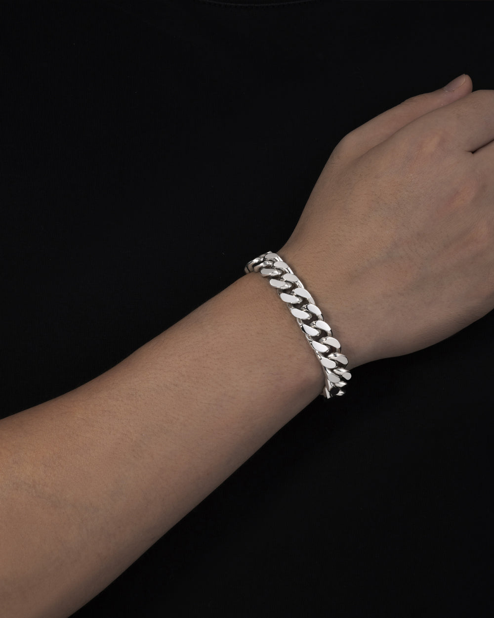CLEAN BOXED CUBANA BRACELET. - 11MM