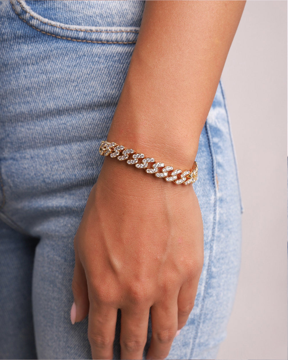 ICY CUBANA BRACELET. - 8MM GOLD