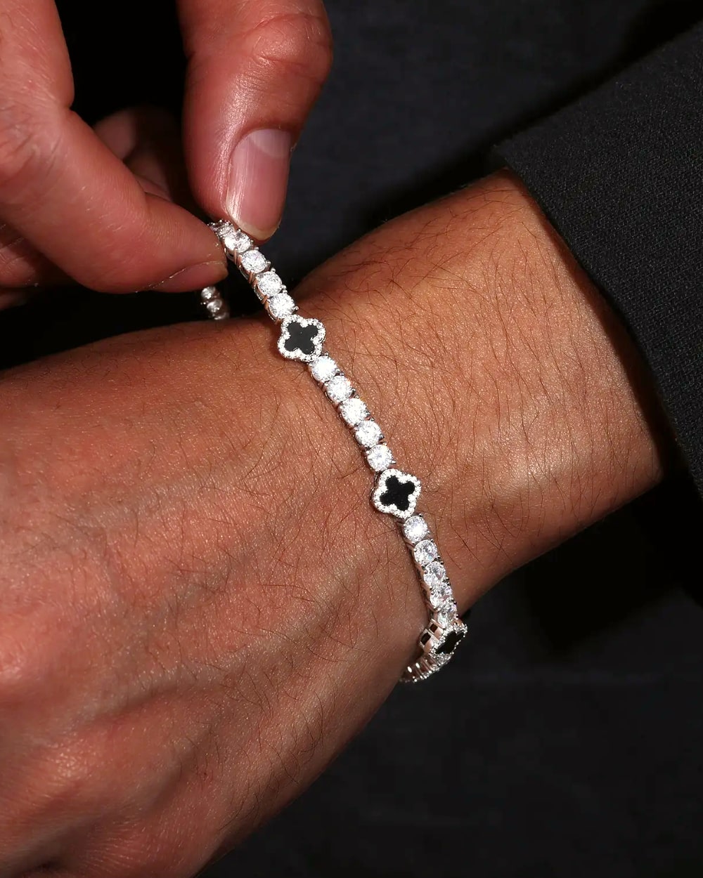 MOISSANITE BLACK CLOVER TENNIS BRACELET.