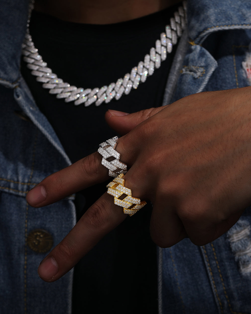 MOISSANITE PRONG CUBAN RING.