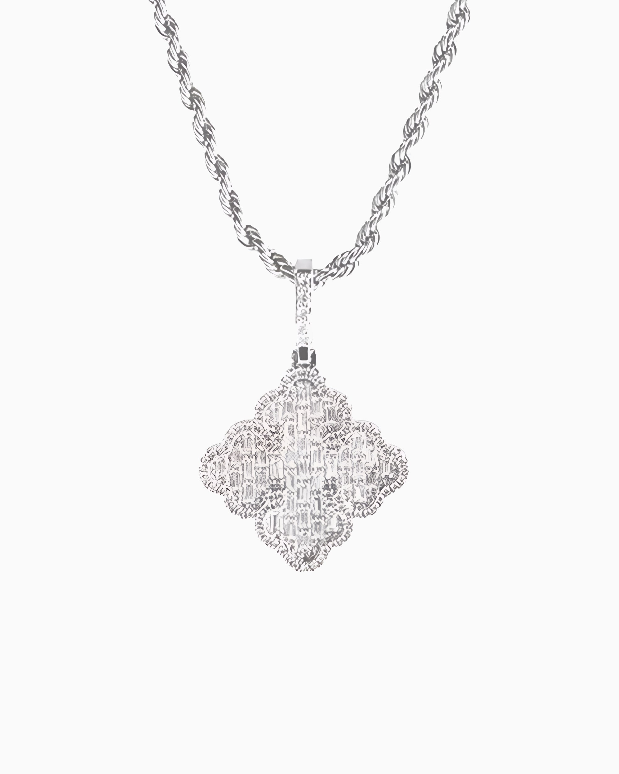 ICED CLOVER PENDANT.